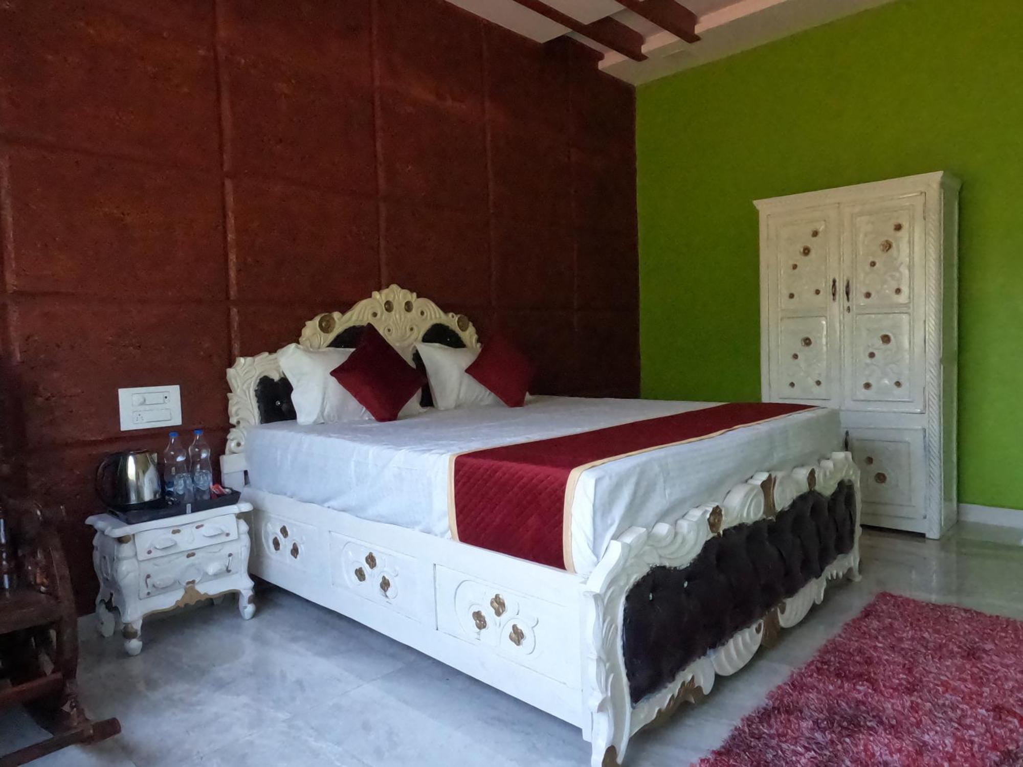 Kokan Heritage Resort Mālvan Zewnętrze zdjęcie