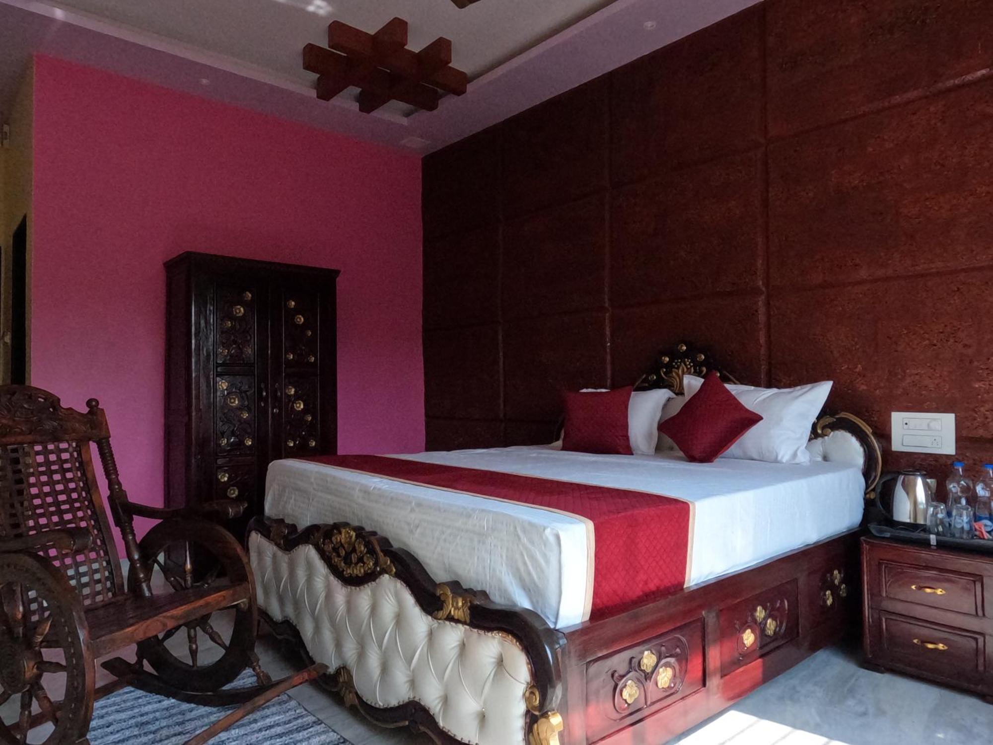 Kokan Heritage Resort Mālvan Zewnętrze zdjęcie