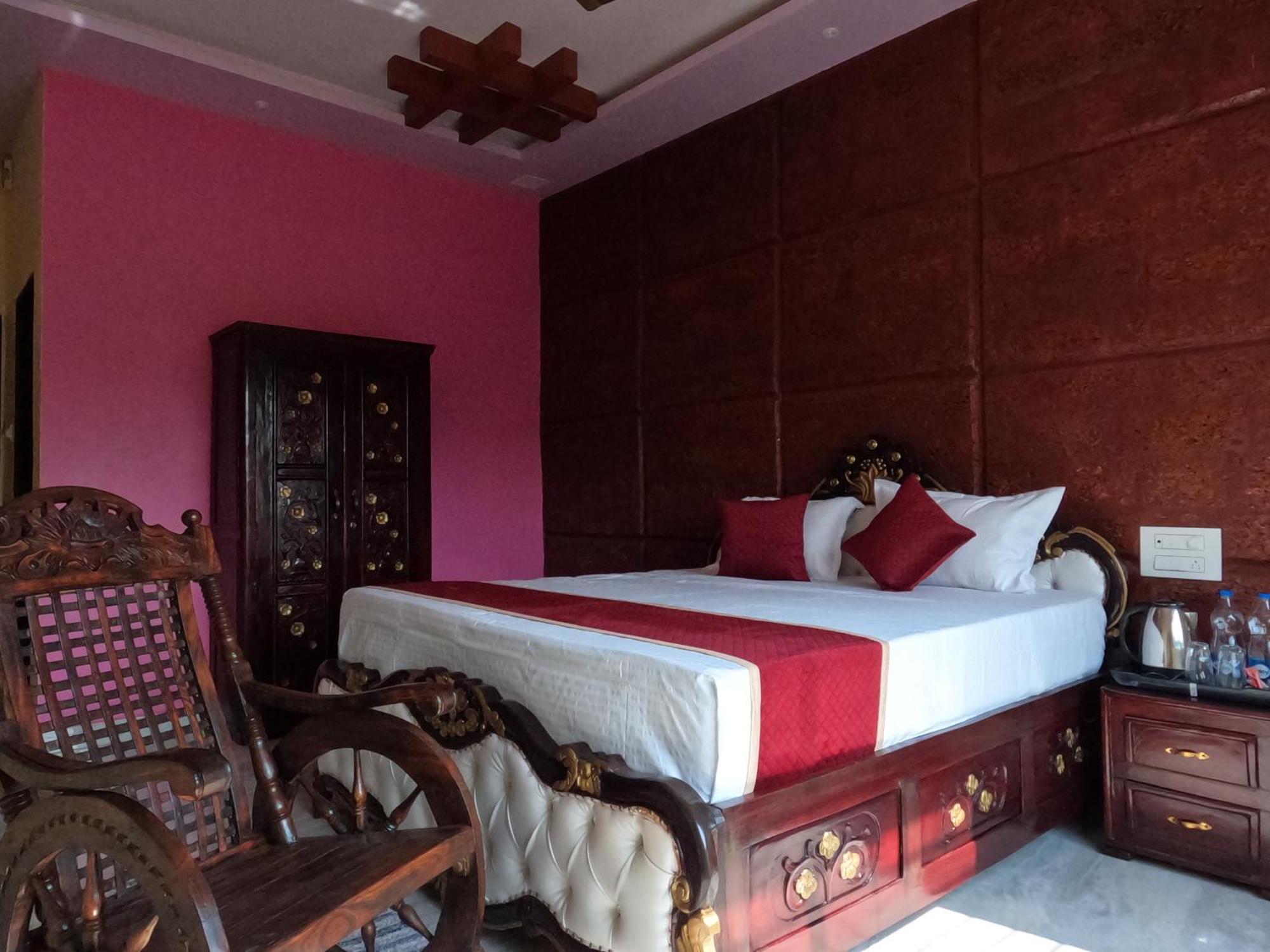 Kokan Heritage Resort Mālvan Zewnętrze zdjęcie